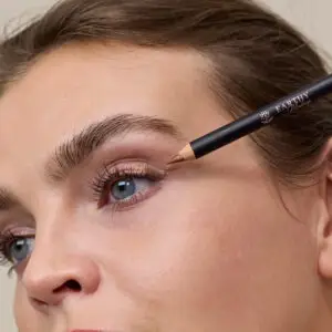 Sunstone eye pencil detail